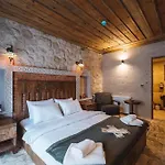Hotel Alin Stone House 5*