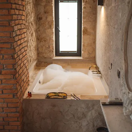 Alin Stone House