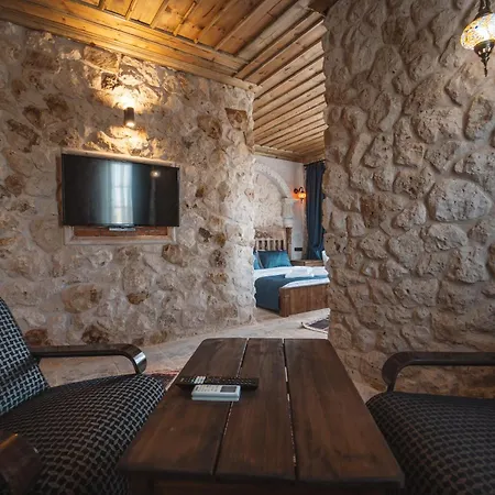 Alin Stone House 5* 우치사르
